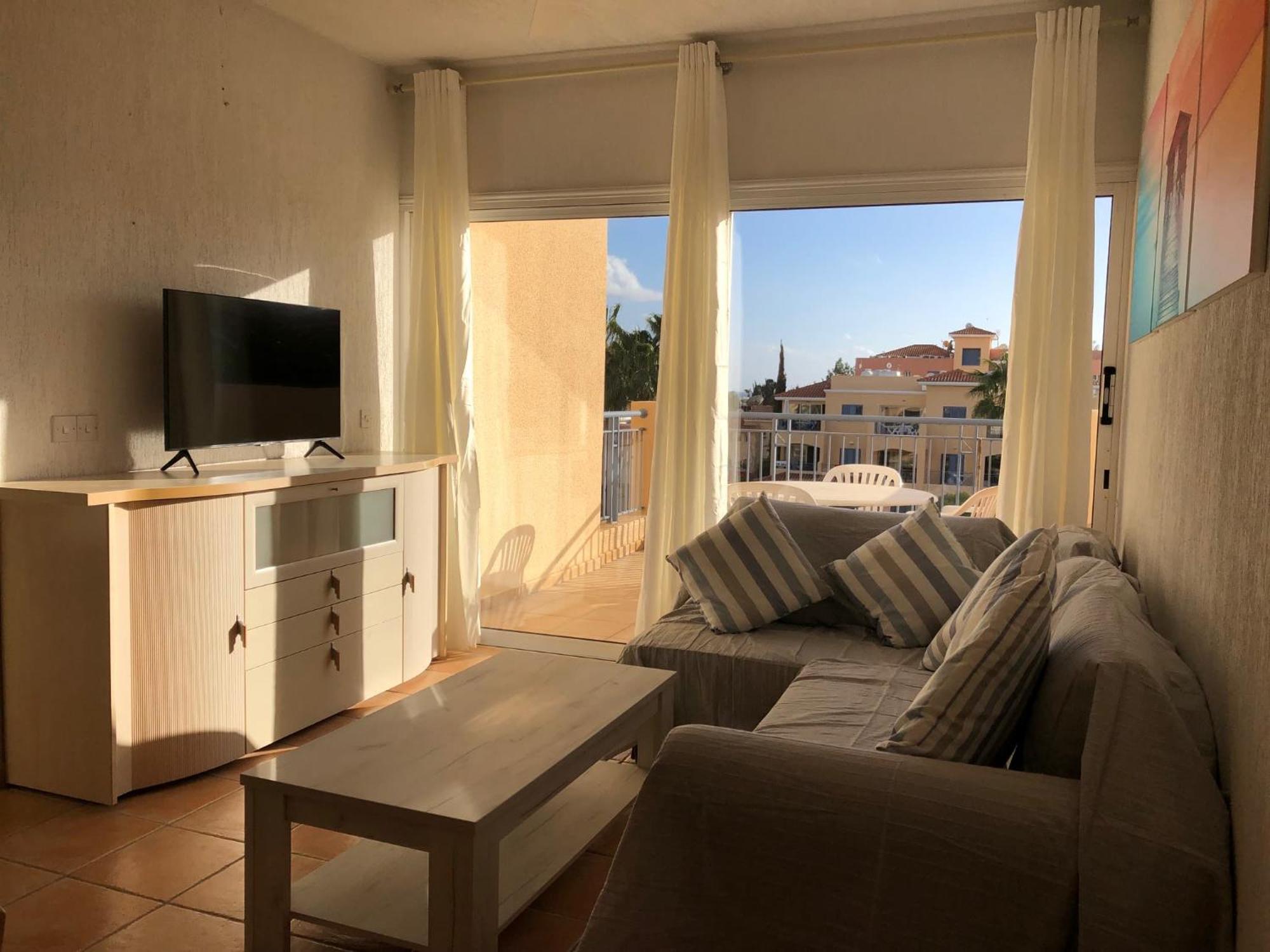 Limnaria Gardens - 1 Bedroom, Sunny Apartment With Stunning Pool Views Paphos Exterior foto